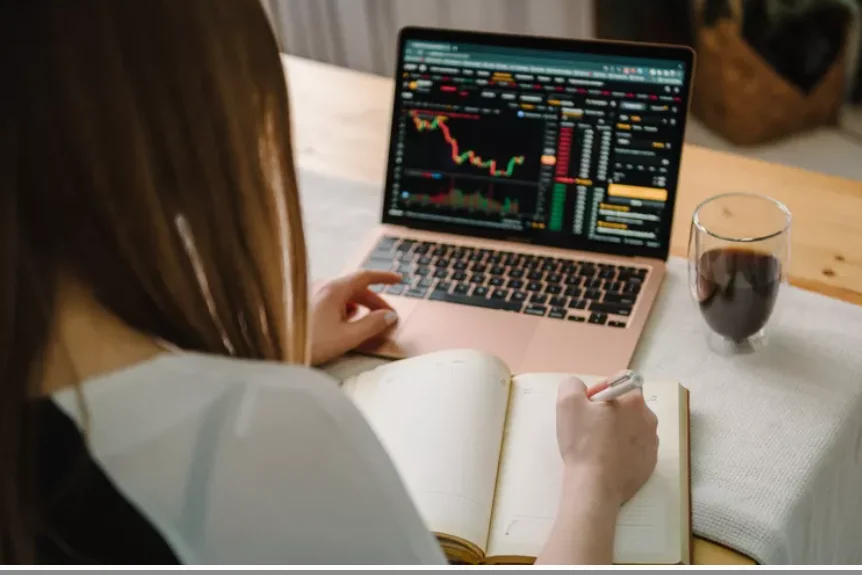 SEC Warns Nigerians Against CMTrading: Unregistered Trading Platform Linked to Fraud