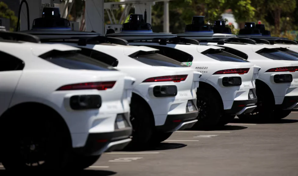 Uber and Waymo Launch Autonomous Ride-Hailing Service in Atlanta Using Self-Driving Jaguar I-PACE Fleet