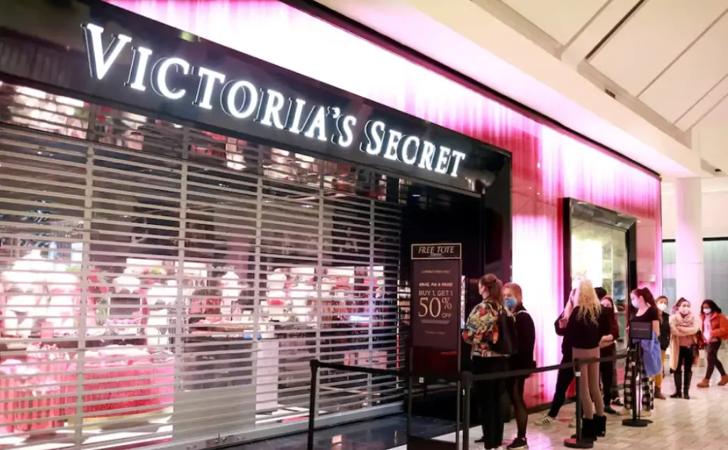 Victoria’s Secret Shuts Down Website After Cybersecurity Incident