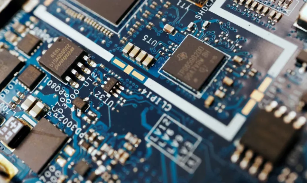 Two Chinese AI Chipmakers Plan $1.7 Billion IPOs Amid U.S. Export Curbs