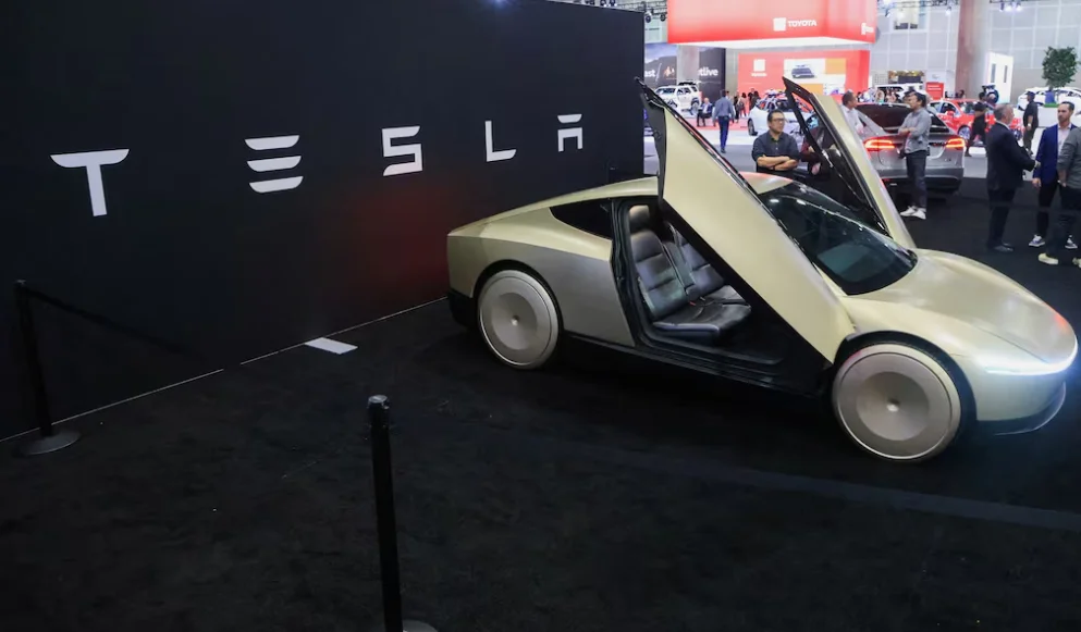 Grok AI Coming to Tesla Vehicles Next Week, Elon Musk Confirms