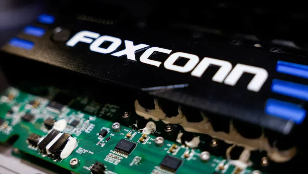 Foxconn Sees AI Boom as Q2 Profit Beats Forecast, AI Server Revenue Surpasses iPhones